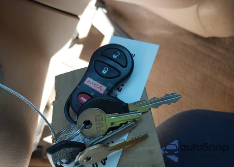 2000 Chrysler Town & Country Lxi from USA, damaged, VIN 1C4GP54L3YB566648